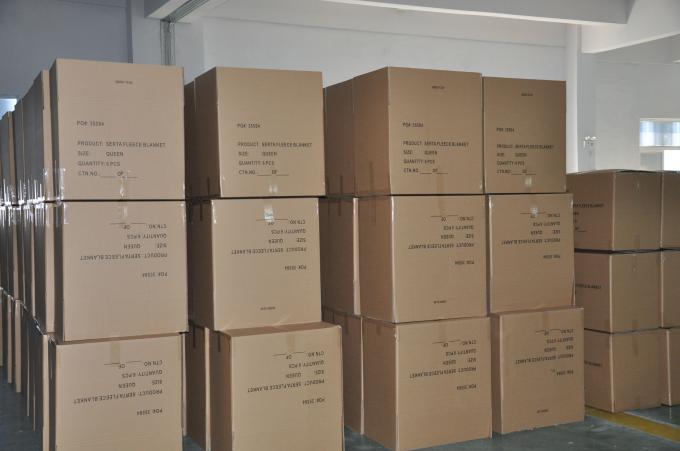 柔らかい スタイリッシュ フェイックス フール 投げ毛布 贅沢 暖かい サンゴ 重量毛布 折りたたみ 23